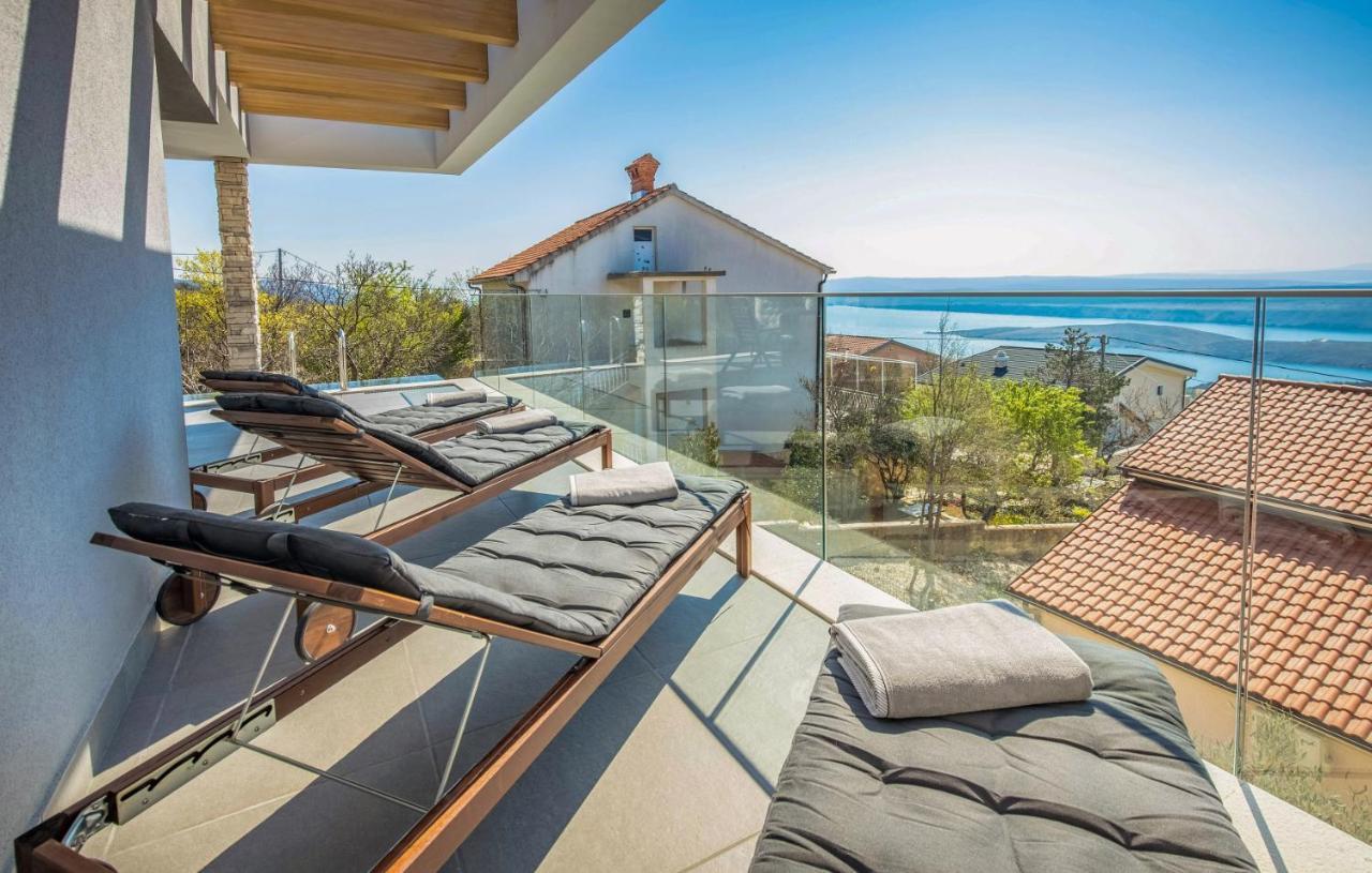 Villa Nina Šmrika エクステリア 写真